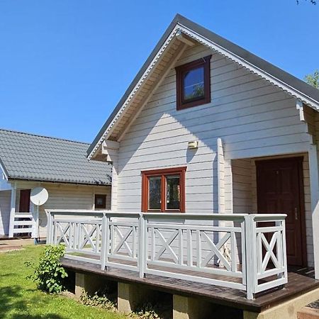 Apartamenty Beata W Sasinie ซาชิโน ภายนอก รูปภาพ