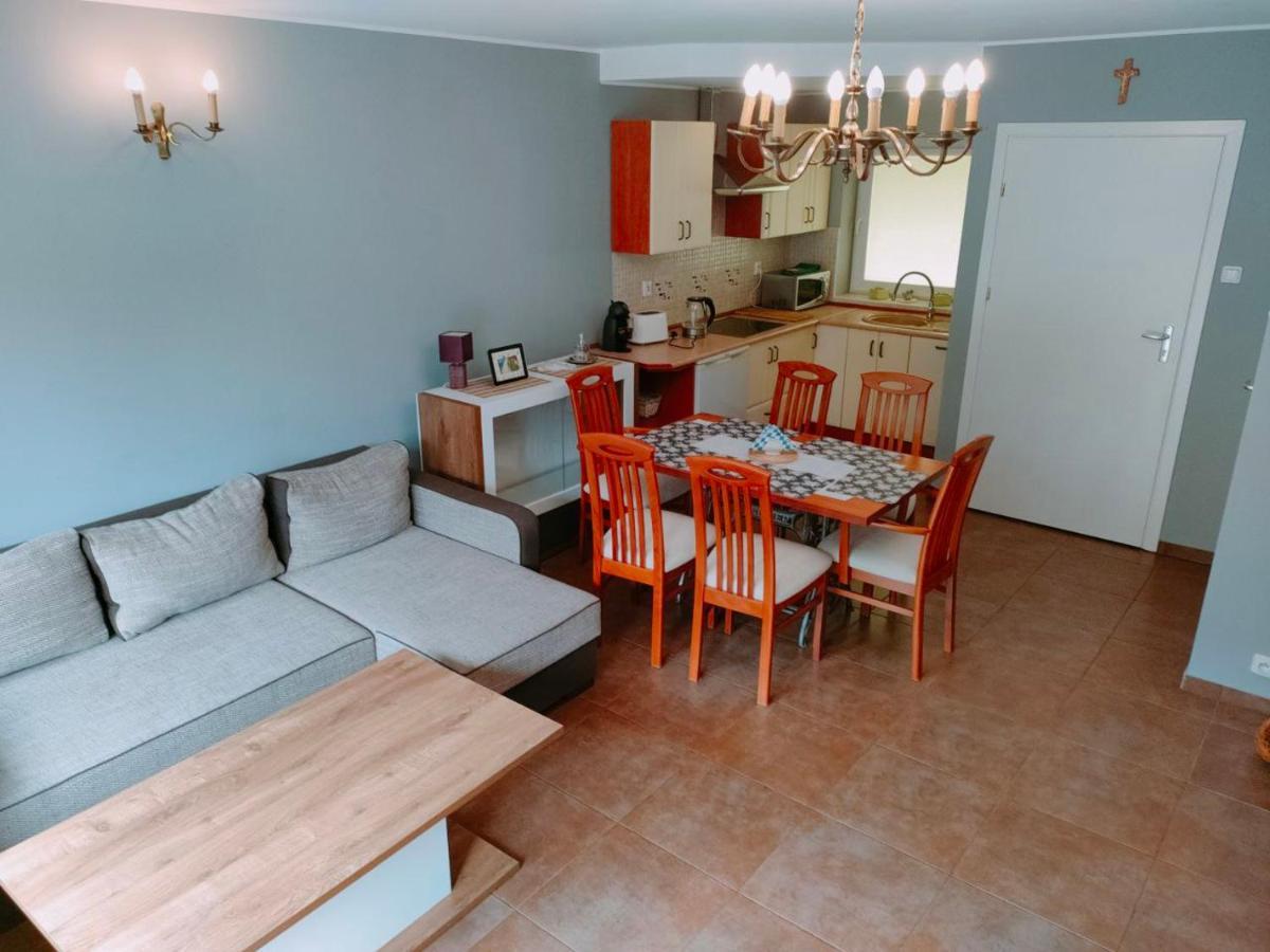 Apartamenty Beata W Sasinie ซาชิโน ภายนอก รูปภาพ